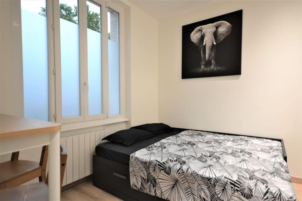 Studio en résidence privée à Villeurbanne Exterior foto